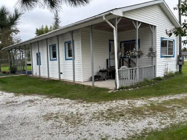 509 Bridge ST, East Tawas, MI 48730 - #2