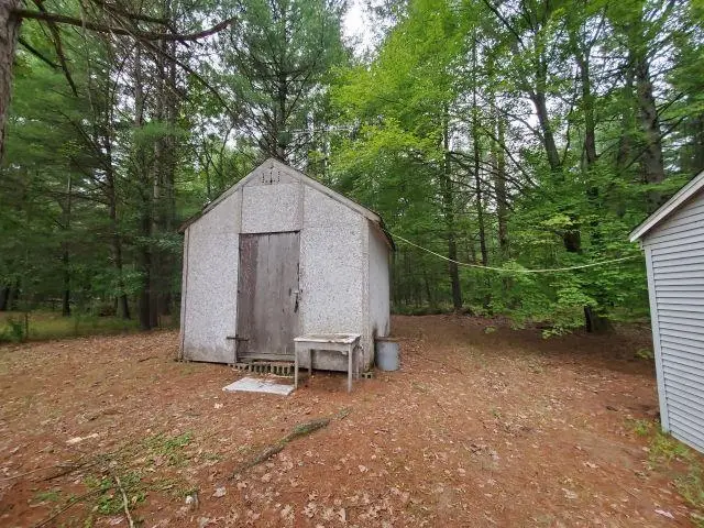 888 W Greenwood RD, Alger, MI 48610 - #2