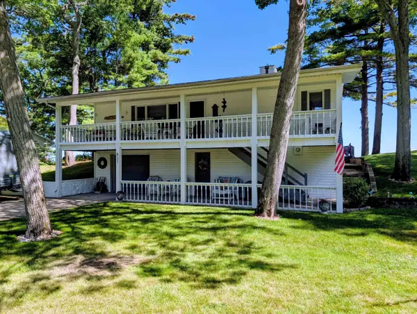 837 Crescent, AuGres, MI 48703