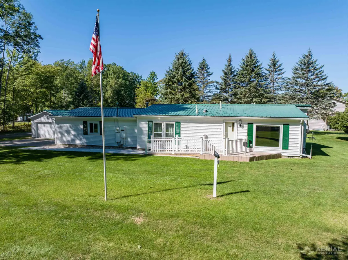 255 East Side, Lupton, MI 48635 - #1