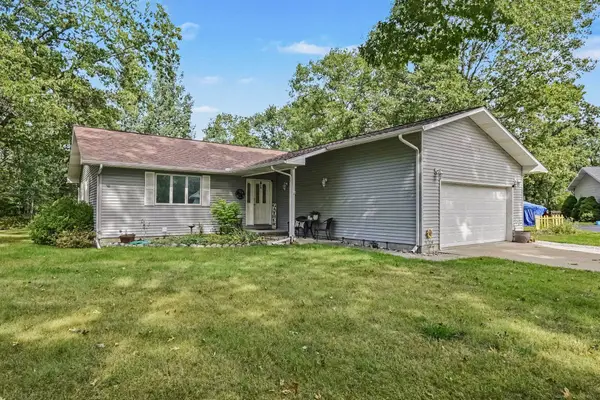 4052 Ralph Scott DR, Oscoda, MI 48750