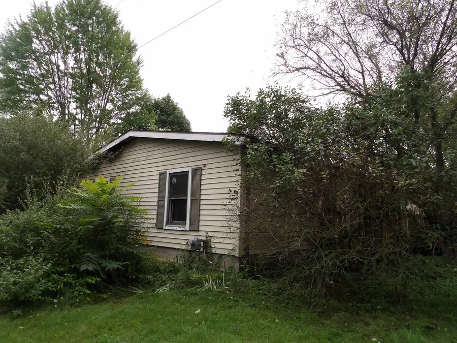 326 W Deerfield RD, Deerfield, MI 48858 - #3