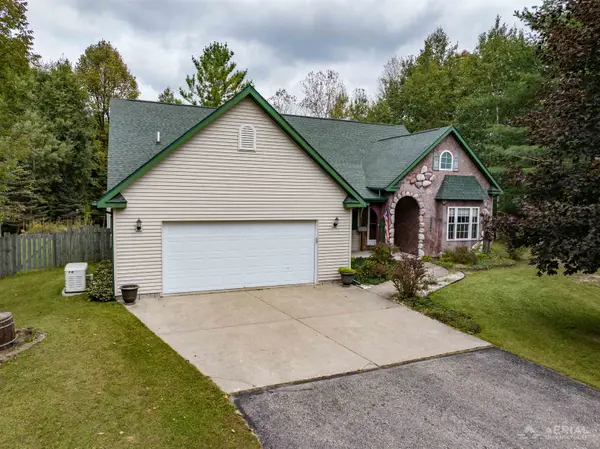 2296 W Cheyenne, WestBranch, MI 48661
