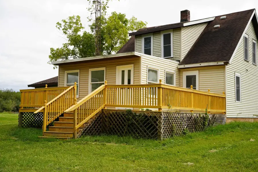 5260 Townhall RD, Hale, MI 48739 - #2