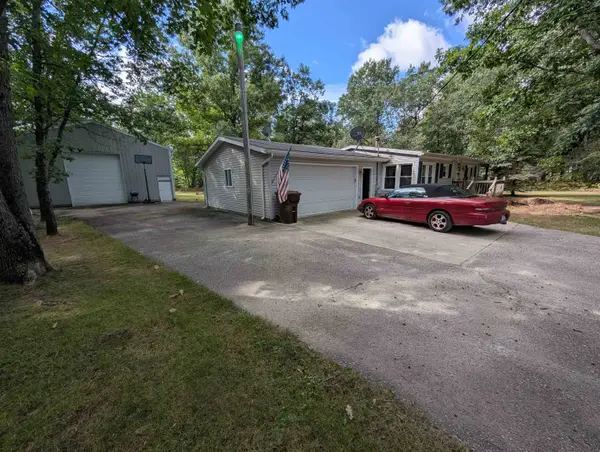 4475 Jose RD, Omer, MI 48749