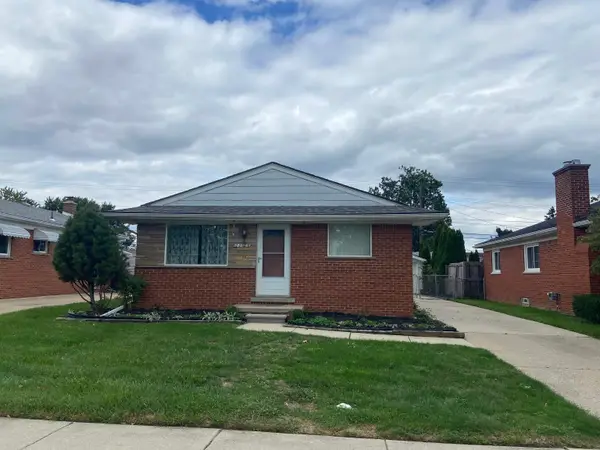 22501 Visnaw, StClairShores, MI 48081