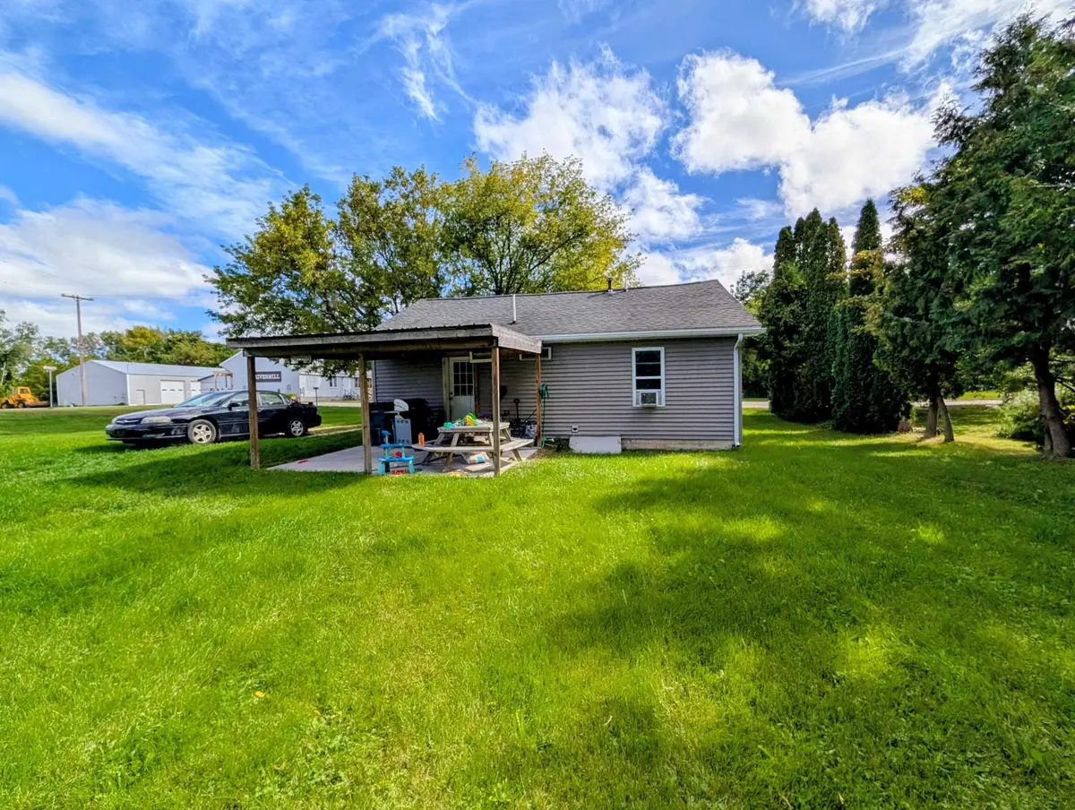 233 N Mackinaw, Au Gres, MI 48703 - #1