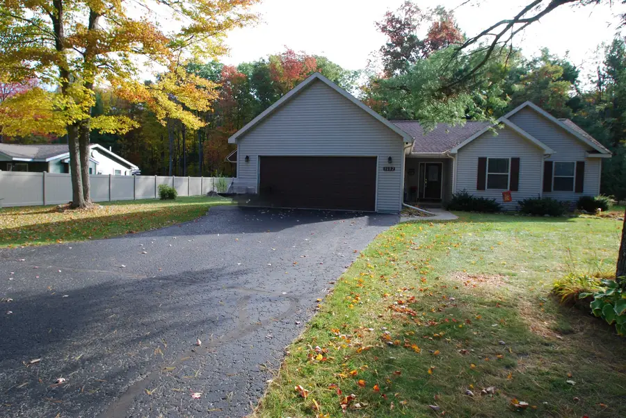 1682 N Clear Lake, Foster, MI 48661 - #2