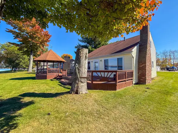 2267 Long, HoughtonLake, MI 48629