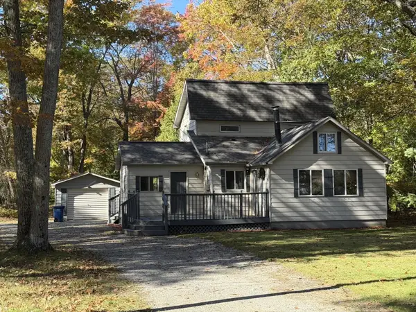6921 Woodlea, Oscoda, MI 48750