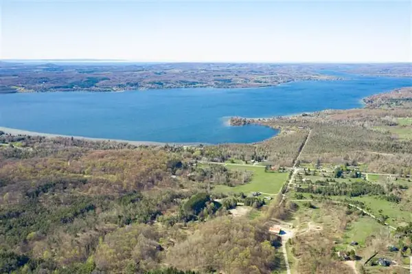 0 Timberlee DR, TraverseCity, MI 49684