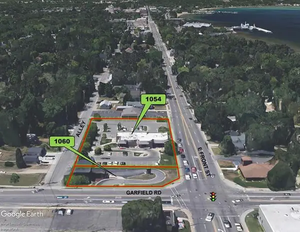 1054-1060 E Front ST, TraverseCity, MI 49686
