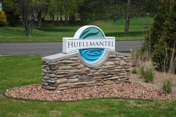 Unit 48 Wayfarer, TraverseCity, MI 49685