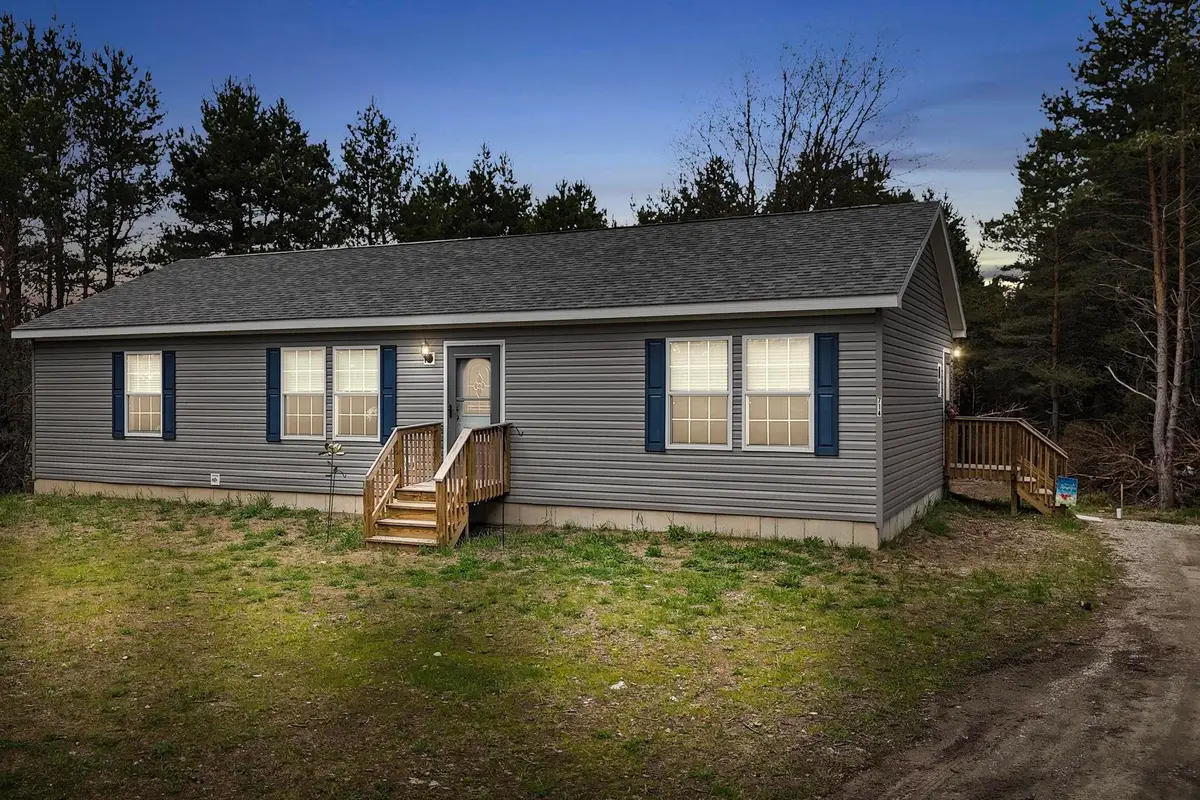 714 SE Saunders, Kalkaska, MI 49646 - #1