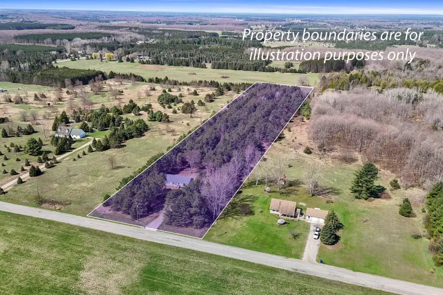714 SE Saunders, Kalkaska, MI 49646 - #3
