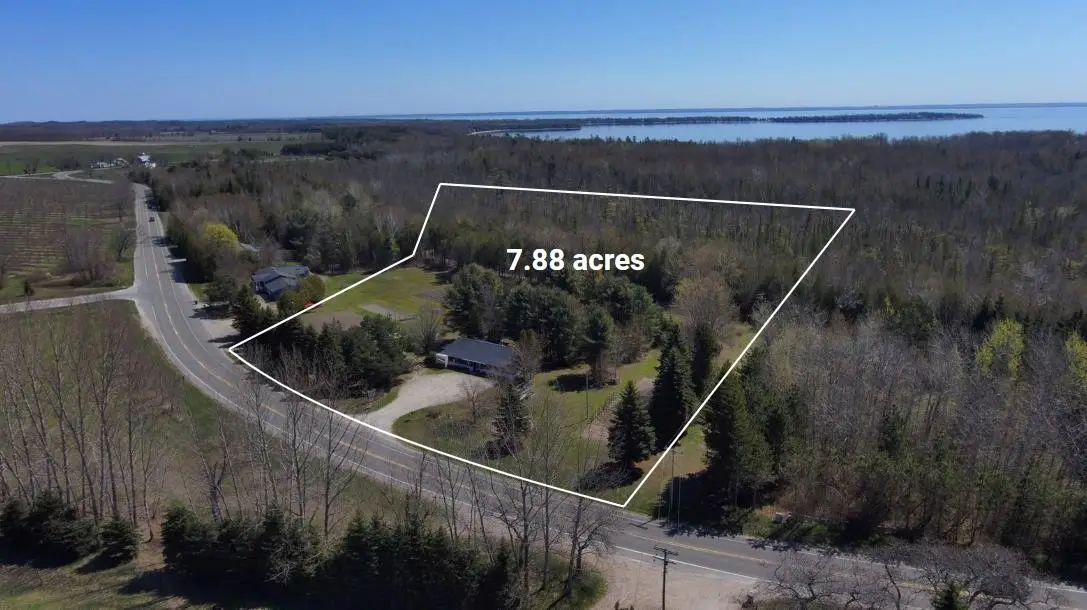11184 N Mill ST, Northport, MI 49670 - #1
