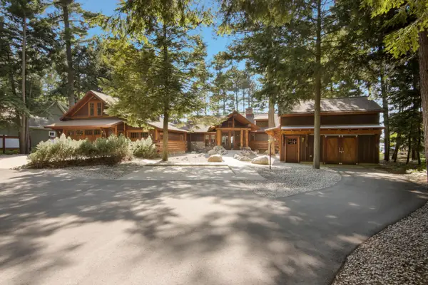 8739 Skegemog Point, Williamsburg, MI 49690