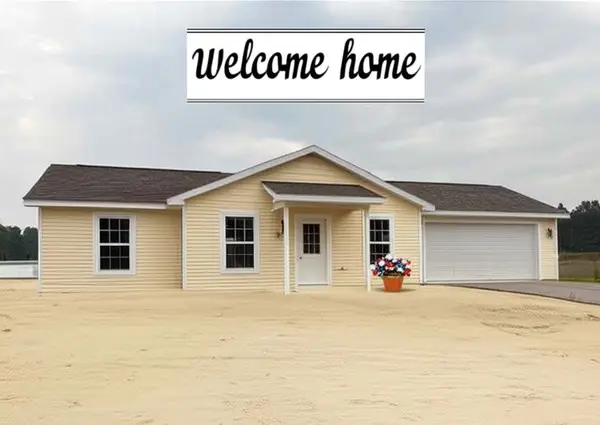 2639 Plover, TraverseCity, MI 49685