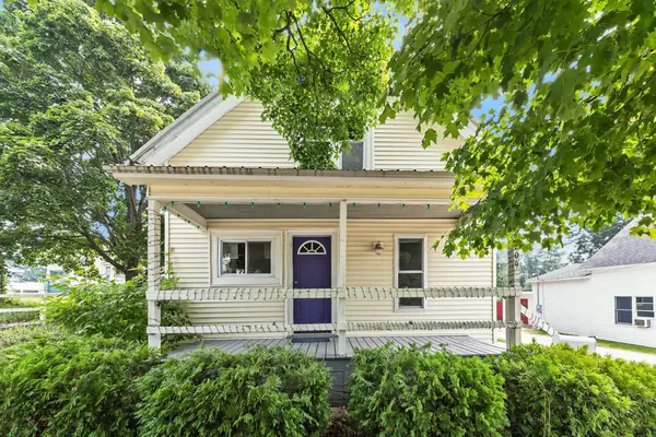 209 S Carmel ST, Cadillac, MI 49601