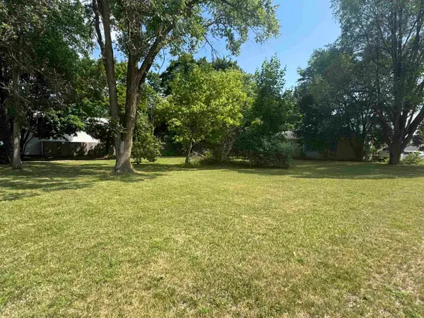 222 N Main ST, LakeCity, MI 49651
