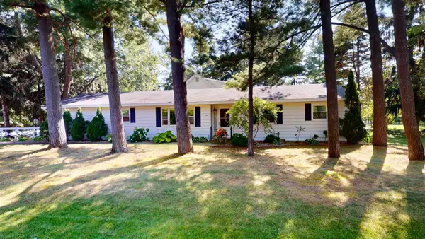 503 W Second ST, ElkRapids, MI 49629