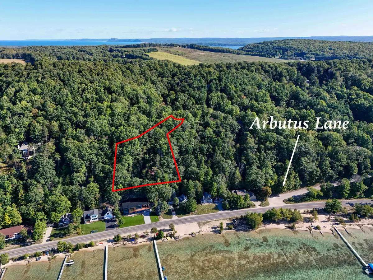 Arbutus, Beulah, MI 49617 - #1
