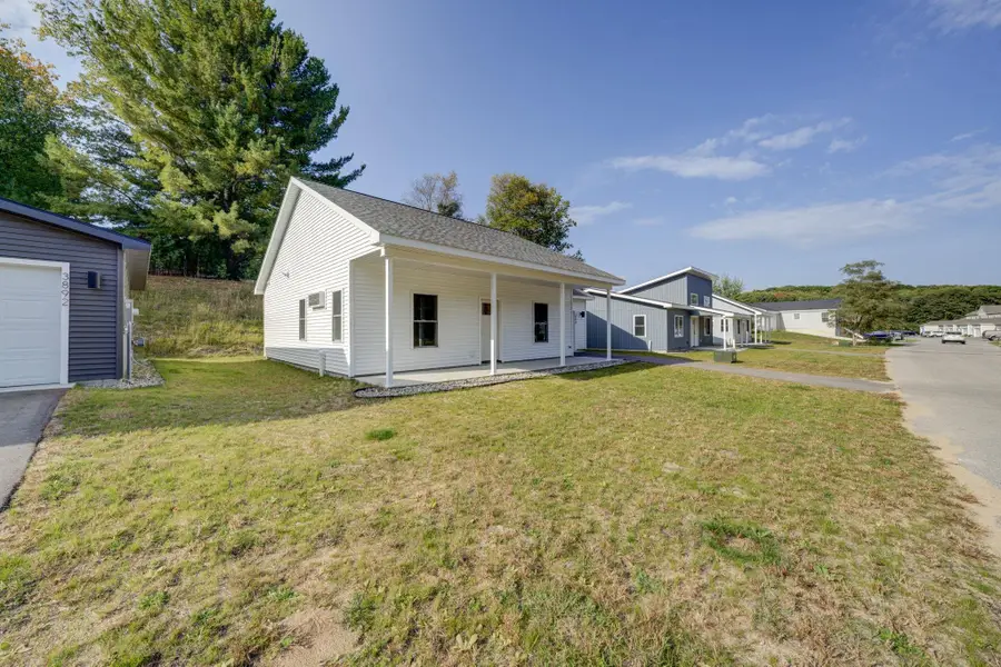 3888 Falling Leaf, East Bay, MI 49686 - #3