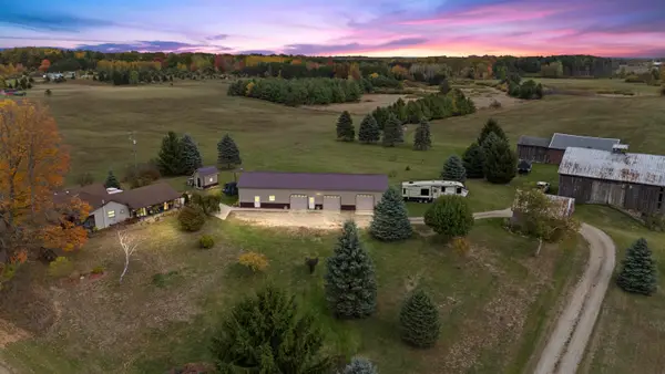 3626 90th AVE, Evart, MI 49631