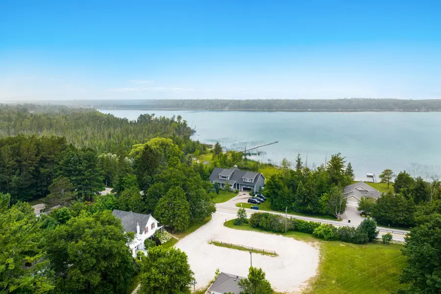 149 E Harbor HWY, Cleveland, MI 49664 - #3