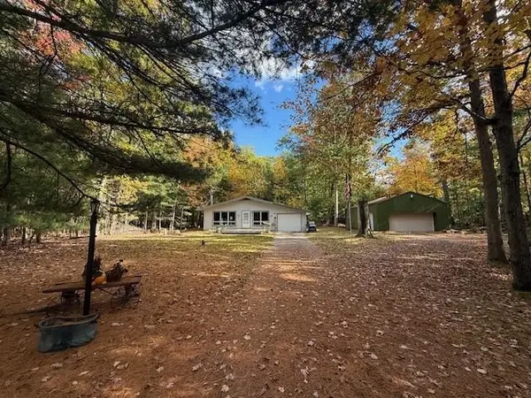 6025 Forest Haven, GlenArbor, MI 49636