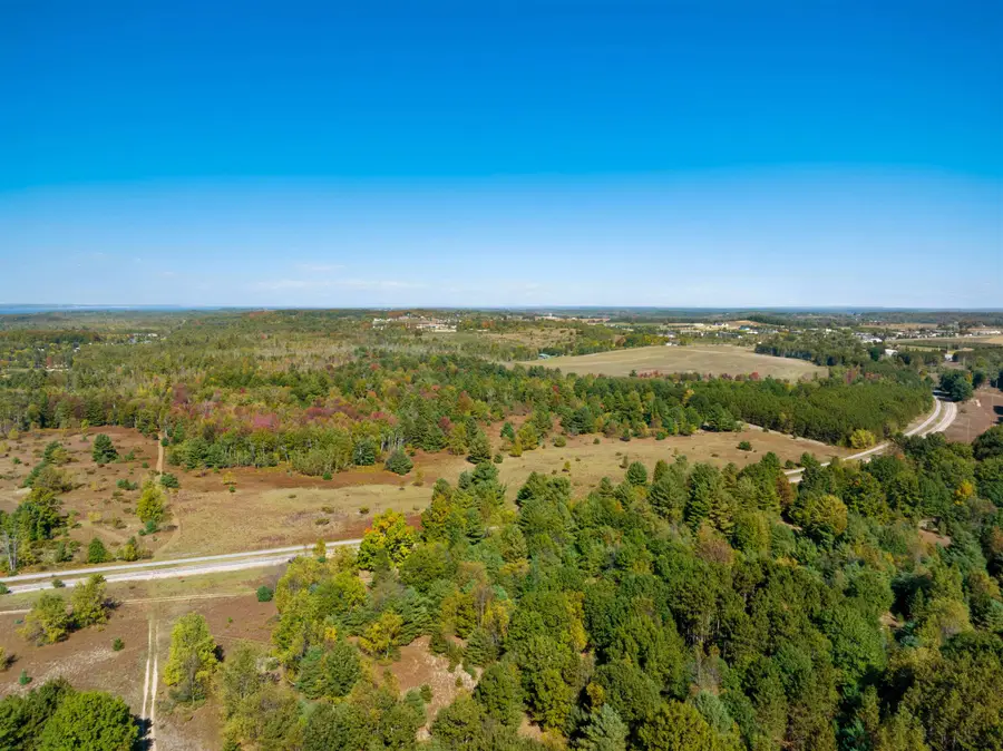 00 Bunker Hill RD, Williamsburg, MI 49690 - #3