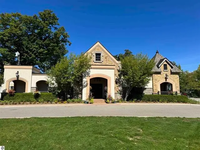 4855 Prestwick, Williamsburg, MI 49690 - #1