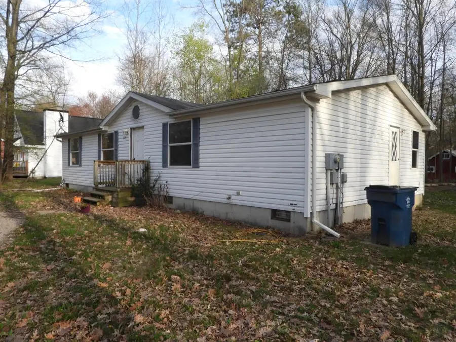 224 Radcliff, Houghton Lake, MI 48629 - #2
