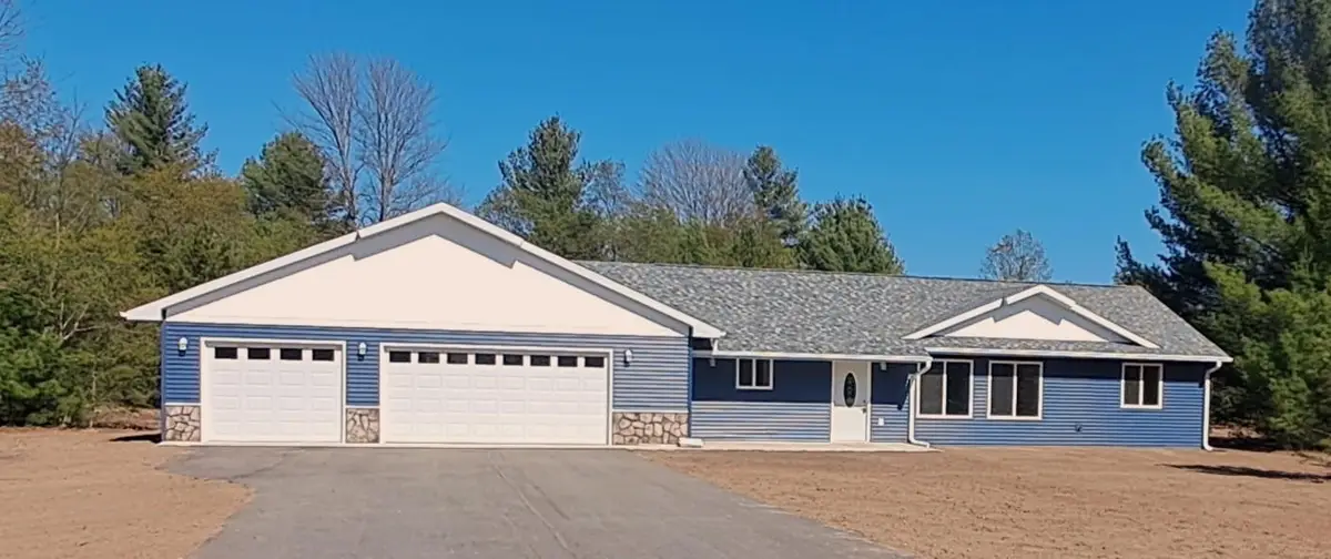 2221 Nancy Kay, Interlochen, MI 49643 - #1