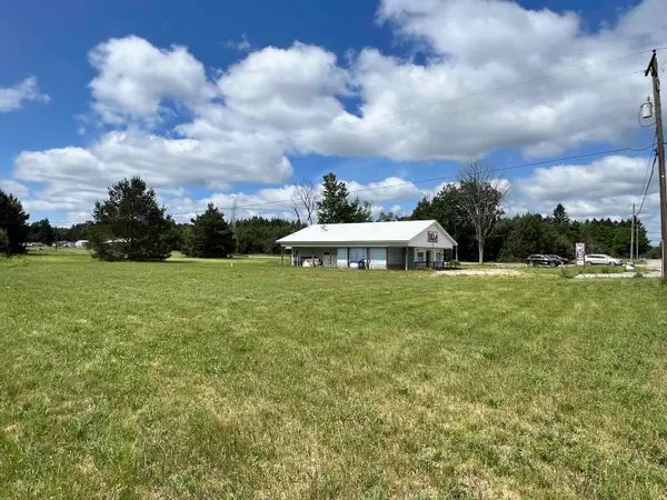 6020 E 34, Cadillac, MI 49601