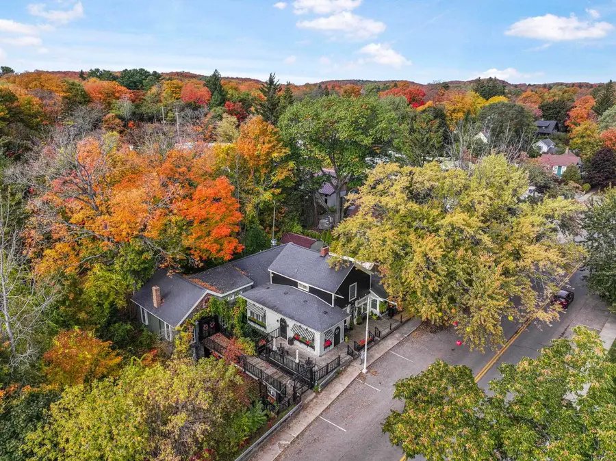 201 N Mill ST, Northport, MI 49670 - #3