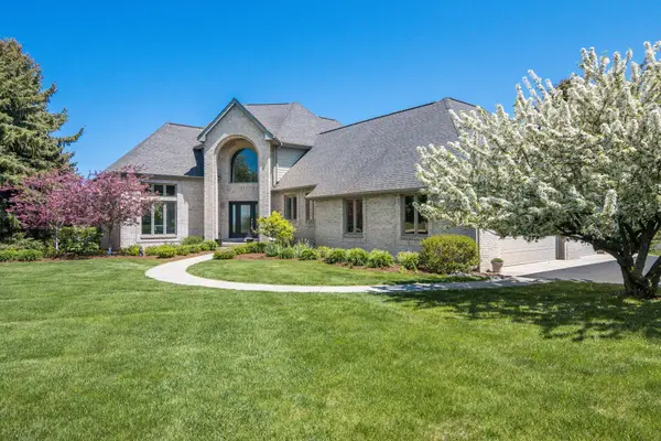 7852 Underwood RDG, TraverseCity, MI 49686