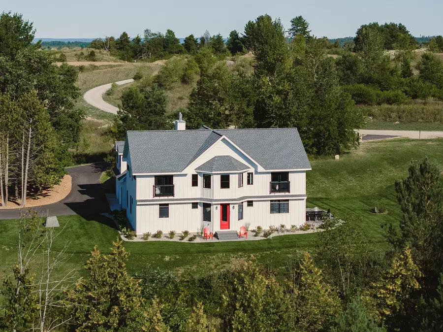 6551 Huntsman DR, Williamsburg, MI 49690 - #2