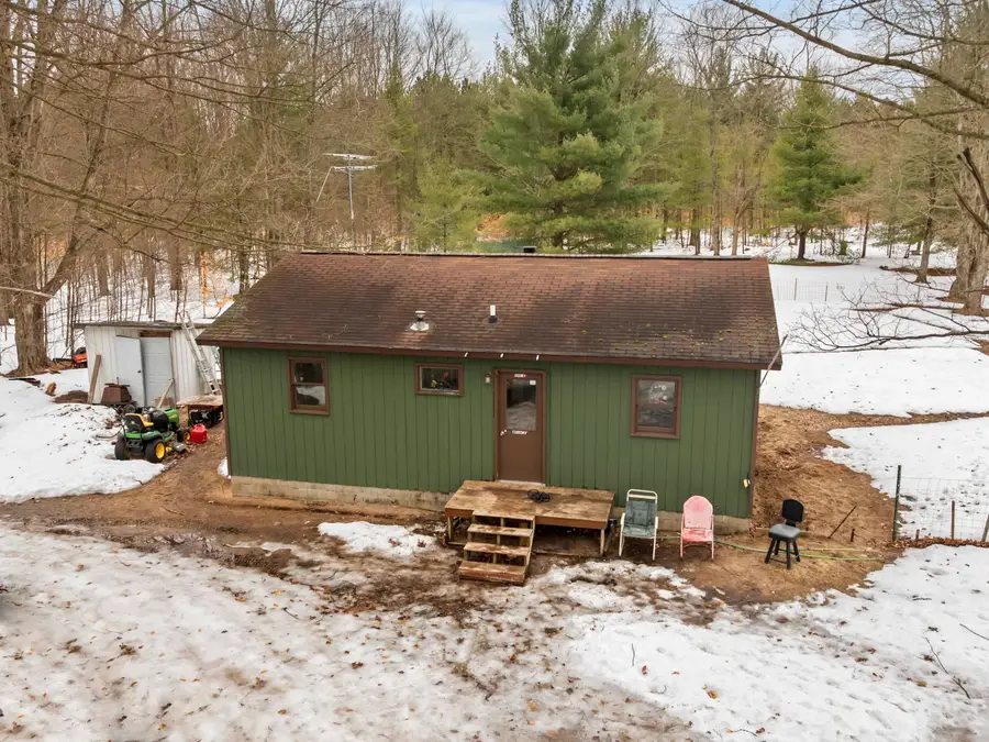 13544 Aylsworth RD, Beulah, MI 49617 - #2
