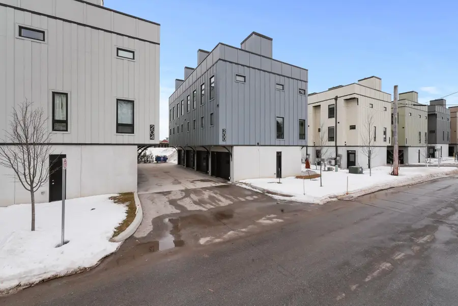 200 Gillis, Traverse City, MI 49684 - #2