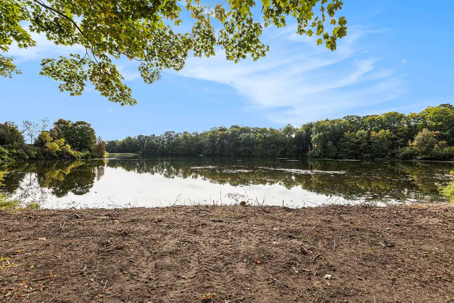 00 E Avondale, Greilickville, MI 49684 - #2