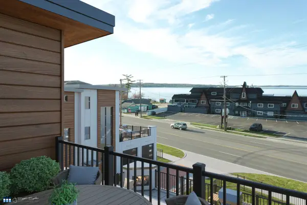 1500 US-31 N, TraverseCity, MI 49686