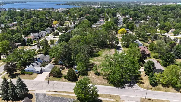 V/L Garfield, Cadillac, MI 49601