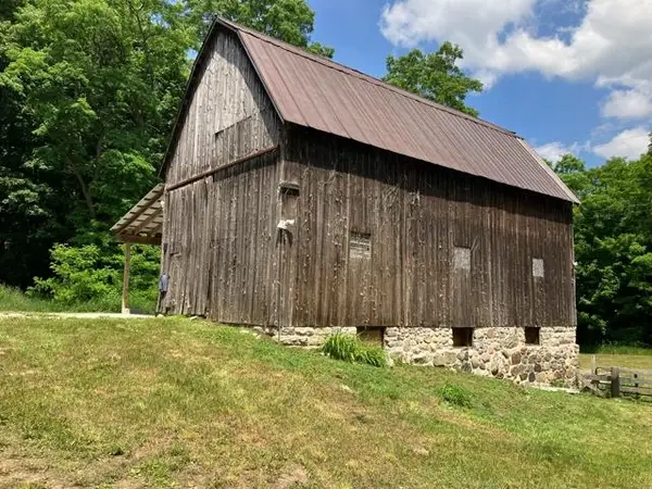 7699 Benzie, Benzonia, MI 49616
