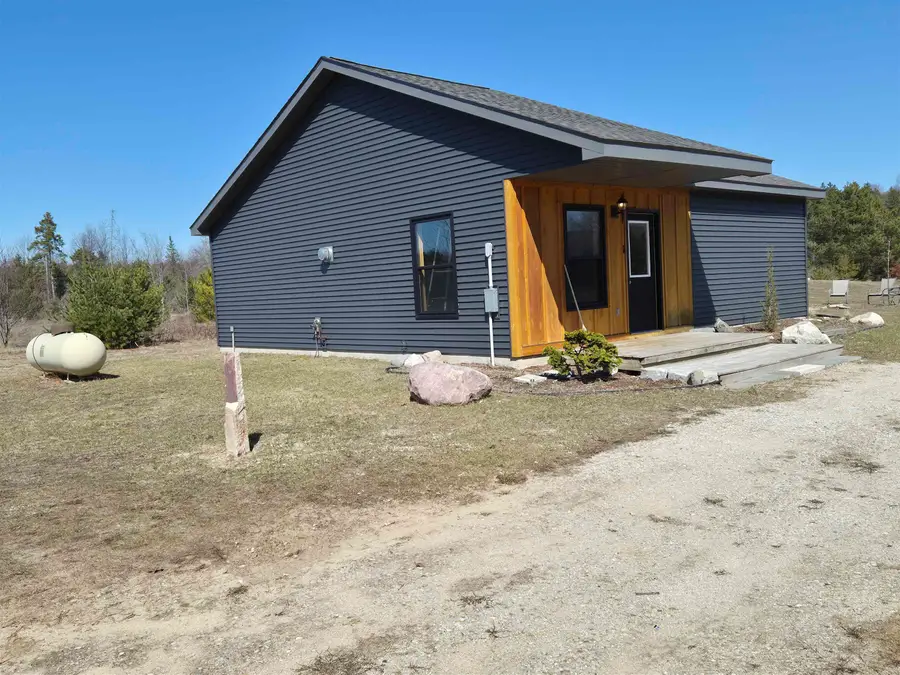 6704 Rapid City Road NW, Clearwater, MI 49676 - #2