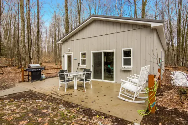 8660 Wilderness, TraverseCity, MI 49684
