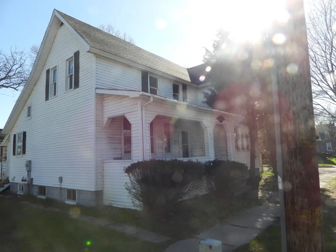 171 8th, Manistee, MI 49660 - #1