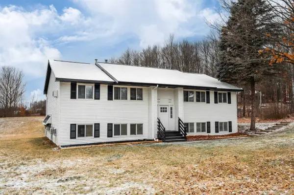 1627 Rasho, TraverseCity, MI 49696