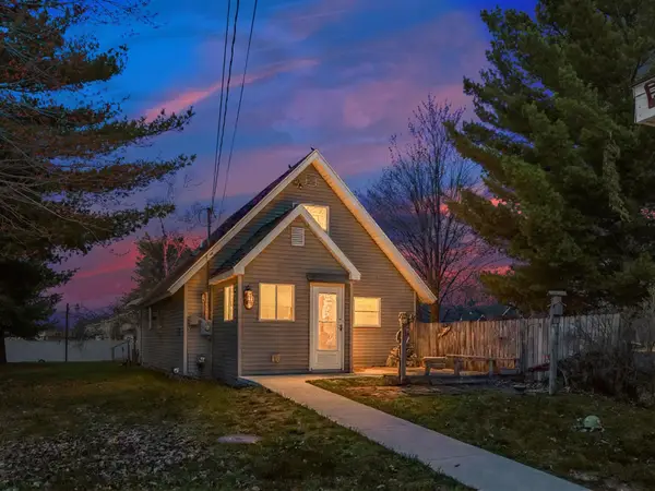 7049 W White Birch, LakeCity, MI 49651