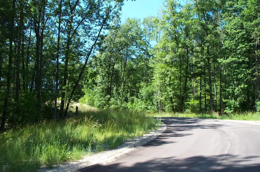 6354 Cedarmere, Peninsula, MI 49686 - #2